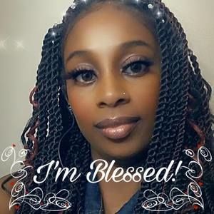 Meet your Posher, Stacy